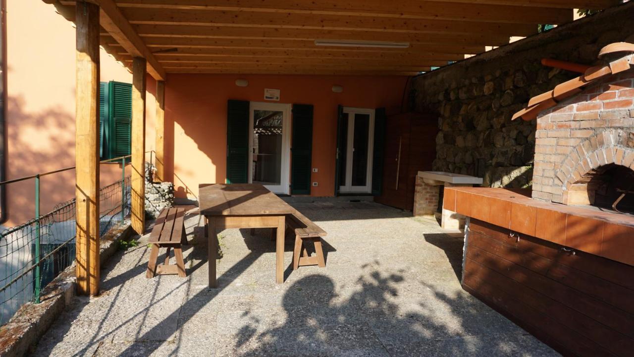 Agriturismo U Muinettu La Spezia Exterior photo