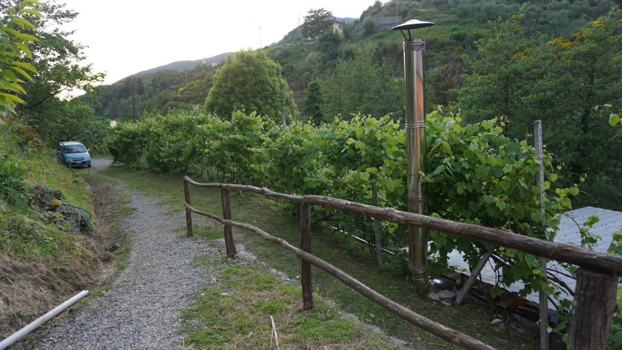 Agriturismo U Muinettu La Spezia Exterior photo
