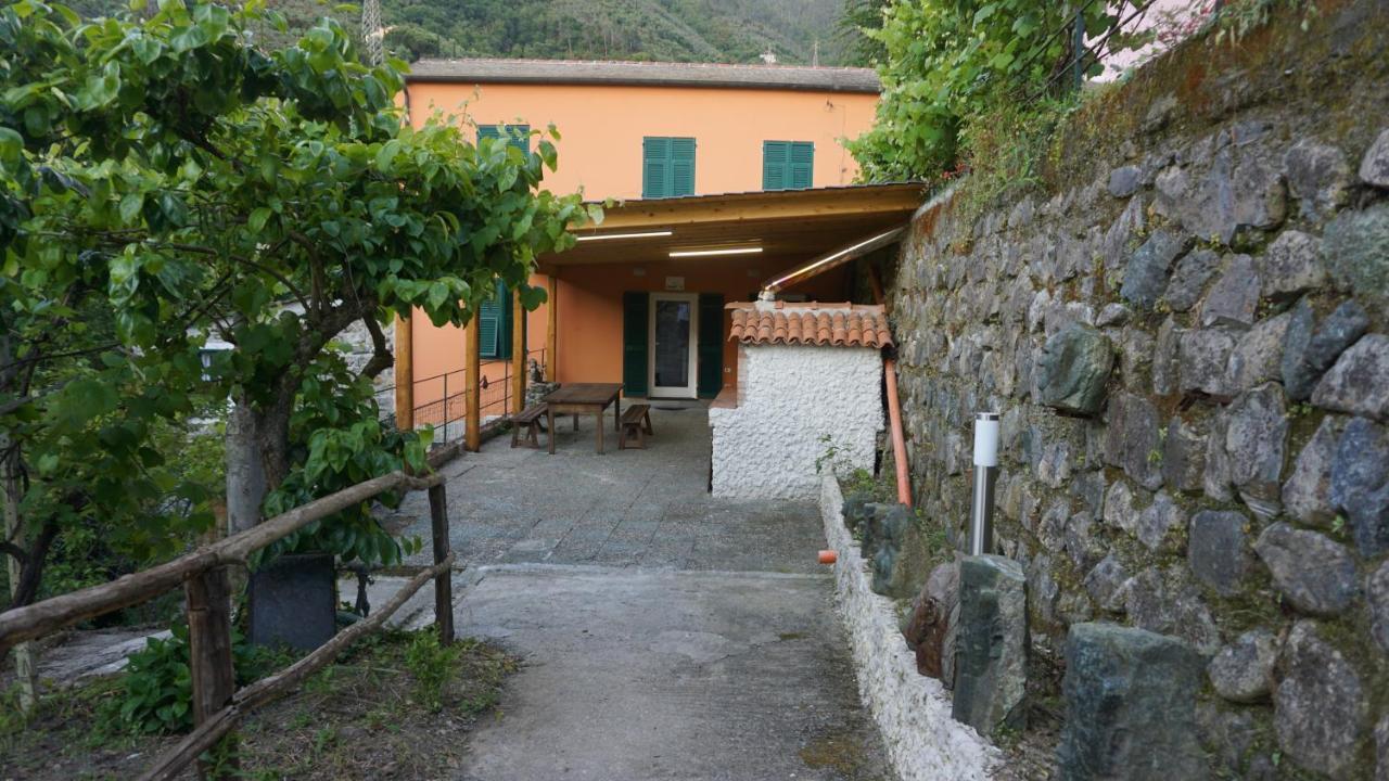 Agriturismo U Muinettu La Spezia Exterior photo