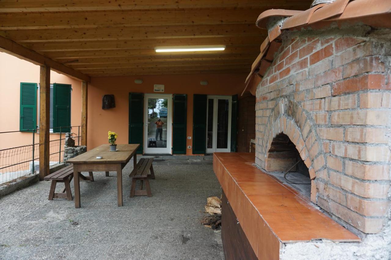 Agriturismo U Muinettu La Spezia Exterior photo